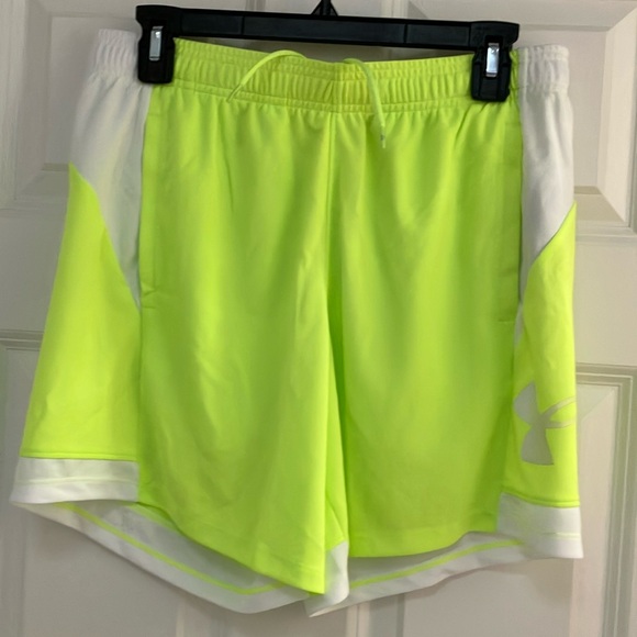 Under Armour Pants - Under Armour Athletic/Athleisure Shorts, NWT!